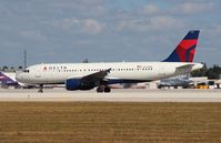 N337NW @ MIA - Delta A320