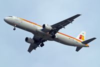 EC-HUH @ EGLL - Airbus A321-211 [1021] (Iberia) Home~G 03/02/2011. On approach 27R.