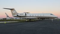 N394AK @ ORL - Gulfstream IV - by Florida Metal