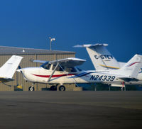 N24339 @ KLEX - Lexington - by Ronald Barker