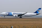 SU-GDV @ VIE - EgyptAir - by Chris Jilli