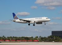 N473UA @ MIA - United A320 - by Florida Metal