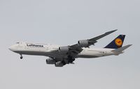 D-ABYM @ KORD - Boeing 747-800