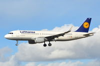 D-AIZR @ EGSH - About to land at Norwich. - by Graham Reeve