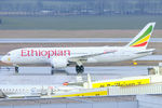 ET-ARE @ VIE - Ethiopian Airlines