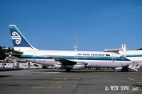 ZK-NAU @ NZWN - Air New Zealand Ltd., Auckland - by Peter Lewis