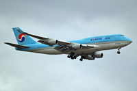 HL7489 @ EGLL - Boeing 747-4B5 [27072] (Korean Air) Home~G 15/03/2010. On approach 27L.