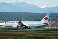 C-GHPU @ YVR - Departure from Vancouver