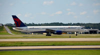 N521US @ KATL - Taxi to gate Atlanta - by Ronald Barker
