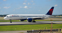 N523US @ KATL - Taxi Atlanta - by Ronald Barker