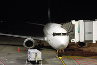 ZK-NGG @ NZWN - 5:30am at Auckland - by Micha Lueck