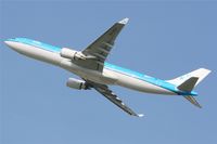 PH-AKD @ LFBO - Airbus A330-303, Take-off Rwy 32L, Toulouse Blagnac Airport (LFBO-TLS) - by Yves-Q