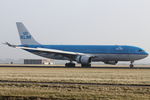 PH-AOM @ EHAM - KLM Royal Dutch Airlines - by Air-Micha