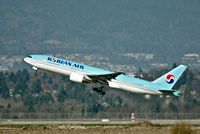 HL7764 @ YVR - Take off for Incheon