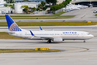 N76528 @ FLL - Ft. Lauderdale - by Alex Feldstein