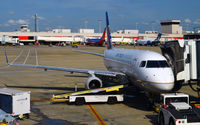 N643RW @ KATL - At the gate Atlanta - by Ronald Barker