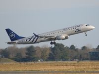 PH-EZX @ LFBD - KLM take off 23 to AMS - by Jean Goubet-FRENCHSKY