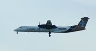 N400QX @ KSEA - Horizon Air, Idaho Vandals cs., is here on short finals at Seattle-Tacoma Int'l(KSEA) - by A. Gendorf