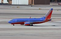 N418WN @ KLAS - Boeing 737-700 - by Mark Pasqualino