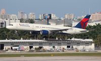 N680DA @ FLL - Delta - by Florida Metal