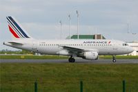 F-GPME @ LFRB - Airbus A319-113, Taxiing to boarding area, Brest-Bretagne airport (LFRB-BES) - by Yves-Q