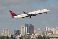 N807DN @ FLL - Delta 737-900 - by Florida Metal