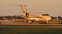 N880ET @ ORL - Challenger 604