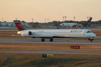 N910DN @ PNS - Delta MD-90