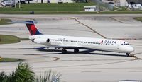 N952DL @ FLL - Delta MD-88