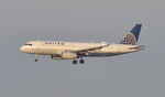 N473UA @ KSFO - Landing at SFO - by Todd Royer