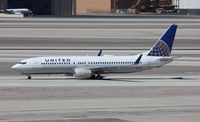 N17233 @ KLAS - Boeing 737-800