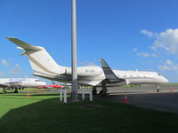 B-LCK @ NZAA - nice return visitor to AKL - by magnaman