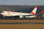 OE-LAT @ VIE - Austrian Airlines - by Joker767