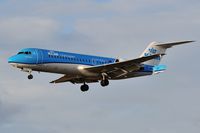 PH-KZU @ EGSH - Dolphin colour scheme. - by keithnewsome