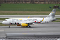 EC-MEQ @ LOWW - Vueling