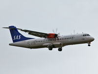 OY-JZC @ CPH - Copenhagen 1.4.15 app to R-30 - by leo larsen