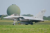 38 @ LFRJ - Dassault Rafale M, Taxiing to holding point rwy 08, Landivisiau Naval Air Base (LFRJ) - by Yves-Q