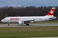 HB-IJX @ LSGG - Landing - by micka2b