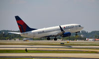 N305DQ @ KATL - Takeoff Atlanta - by Ronald Barker