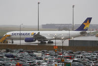 OE-IDI @ LOWW - CIT Leasing Corporation (Waypoint GmbH), still in Skymark cs - by Andreas Ranner
