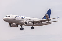 N846UA @ CYYZ - At Toronto Pearson - by Robert Jones