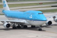 PH-BFV @ KIAH - Boeing 747-400 - by Mark Pasqualino