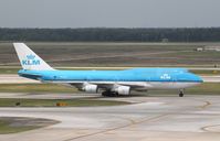 PH-BFV @ KIAH - Boeing 747-400 - by Mark Pasqualino