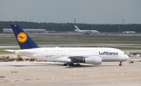 D-AIMM @ KIAH - Airbus A380-800