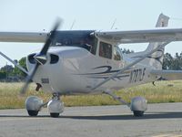 N787LF @ KRHV - Some cool guys going out for a Sunday joy ride in a local Cessna 172SP. - by Chris L.