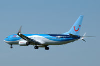D-ATUE @ EBBR - Boeing 737-800 of TUIfly sporting a new colourscheme and new split winglets. - by Van Propeller