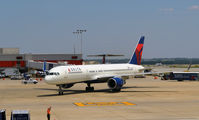 N551NW @ KATL - Taxi Atlanta - by Ronald Barker