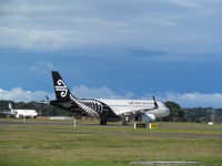 ZK-OXI @ NZAA - departing - by magnaman