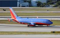 N712SW @ KFLL - Boeing 737-700 - by Mark Pasqualino