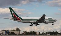 EI-ISE @ MIA - Alitalia - by Florida Metal